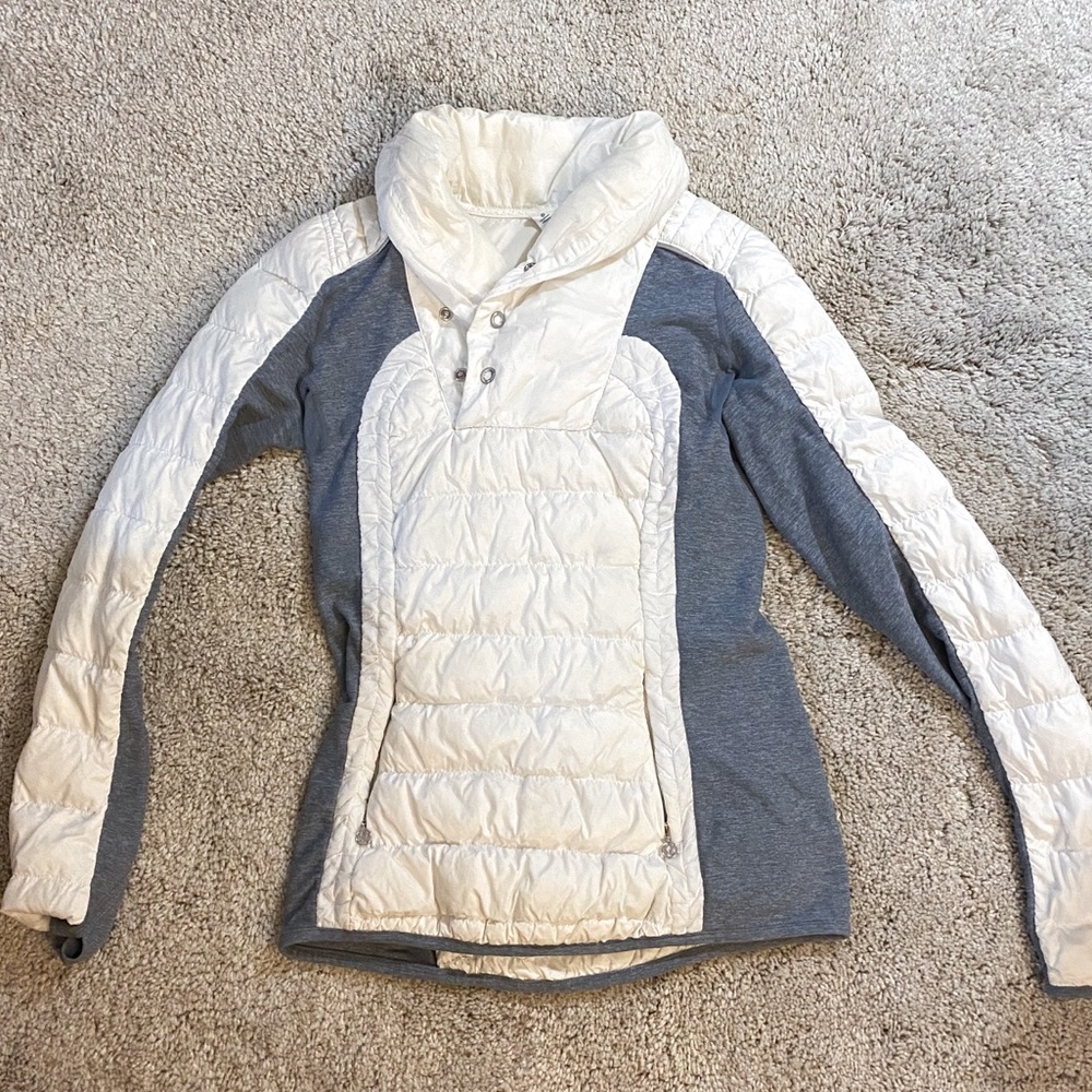 new Lululemon Fluff Off puffer pullover (rare)